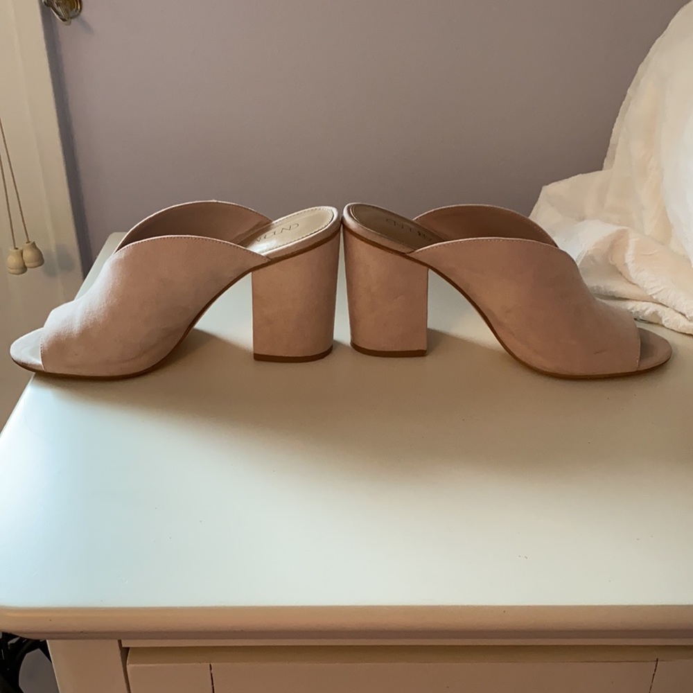 ABOUND HEELS! - Picture 7 of 7